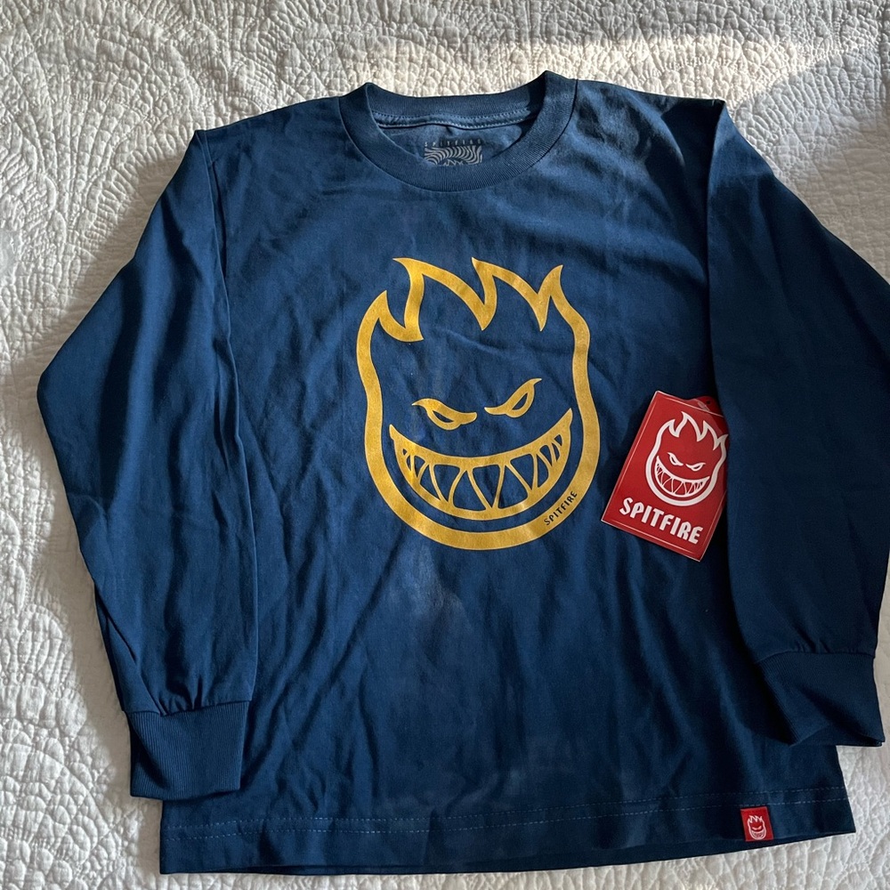 Spitfire long sleeve t-shirt - youth small, NWT